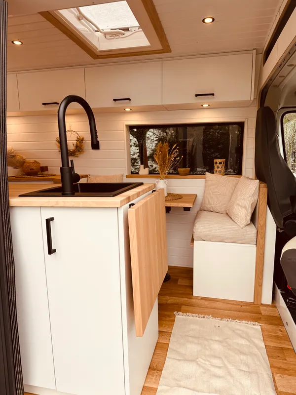 Camper Ausbau Detail 9