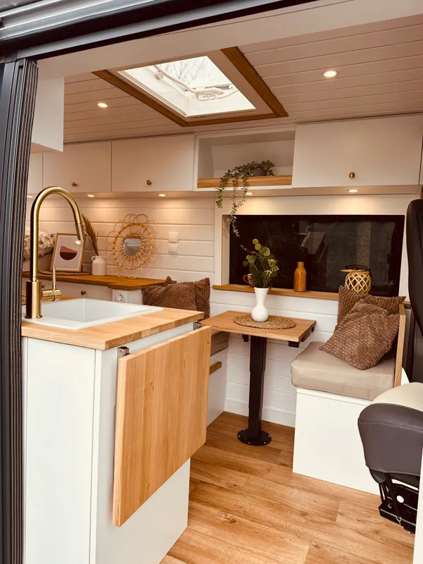 Camper Ausbau Detail 11