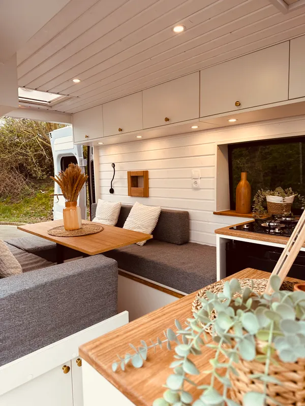 Camper Ausbau Detail 18