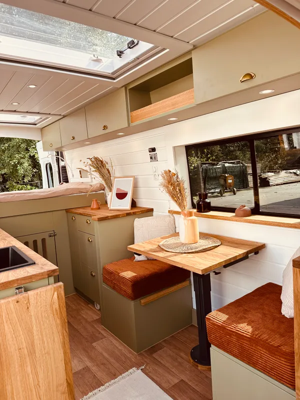 Camper Ausbau Detail 22