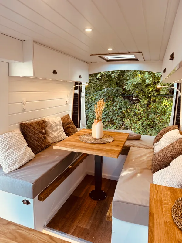 Camper Ausbau Detail 26