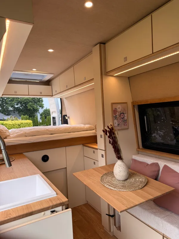 Camper Ausbau Detail 36